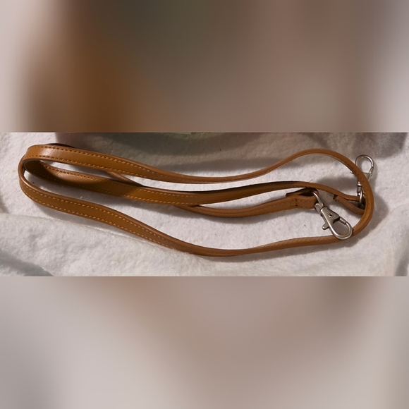 (Limited time sale.) Fossil Floral Print Women's Bag with Bamboo Handle - Picture 4 of 8